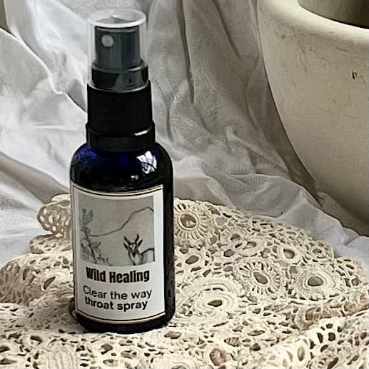 Clear the Way Throat Spray